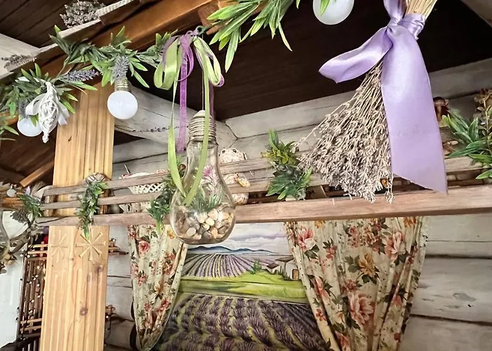 Lavender House * Slavske