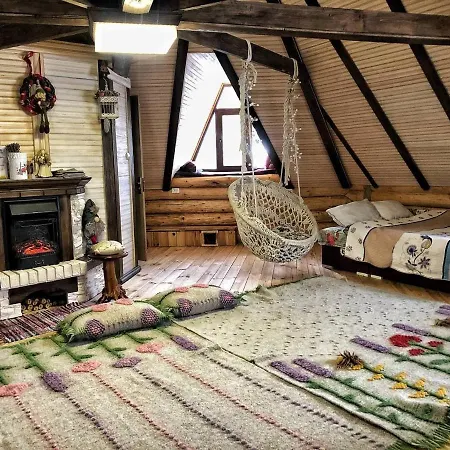 Lavender House * Slavske